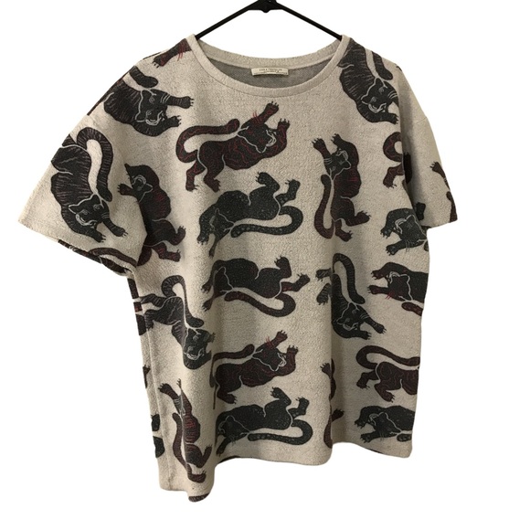 Zara Tops - Zara trafaluc fuzzy oversized tiger print short sleeve shirt size M
